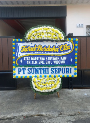 Papan Bunga Duka di Warudoyong